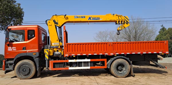 東風牌EQ5180JSQGP6型隨車起重運輸車 東風牌EQ5180JSQGP6型隨車起重運輸車