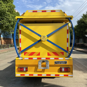 匯力威牌VVV5041TFZJX6型防撞緩沖車 匯力威牌VVV5041TFZJX6型防撞緩沖車