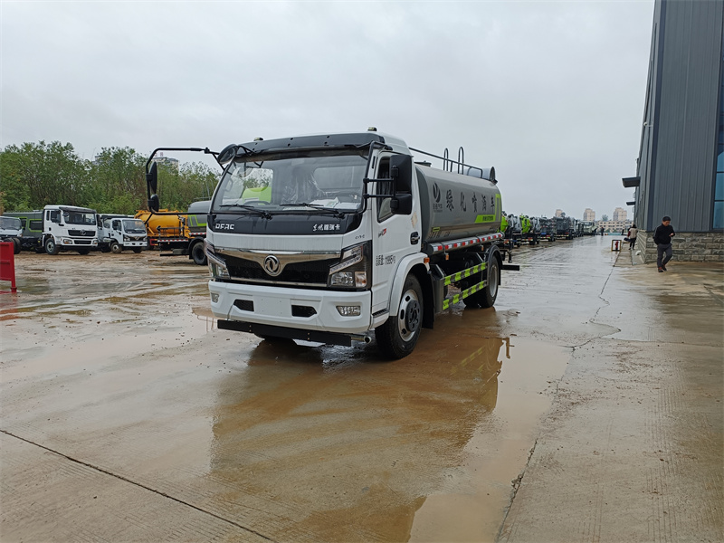東風10噸灑水車-東風10噸灑水車那有賣的-湖北盈通廠家直銷 東風10噸灑水車-東風10噸灑水車那有賣的-湖北盈通廠家直銷