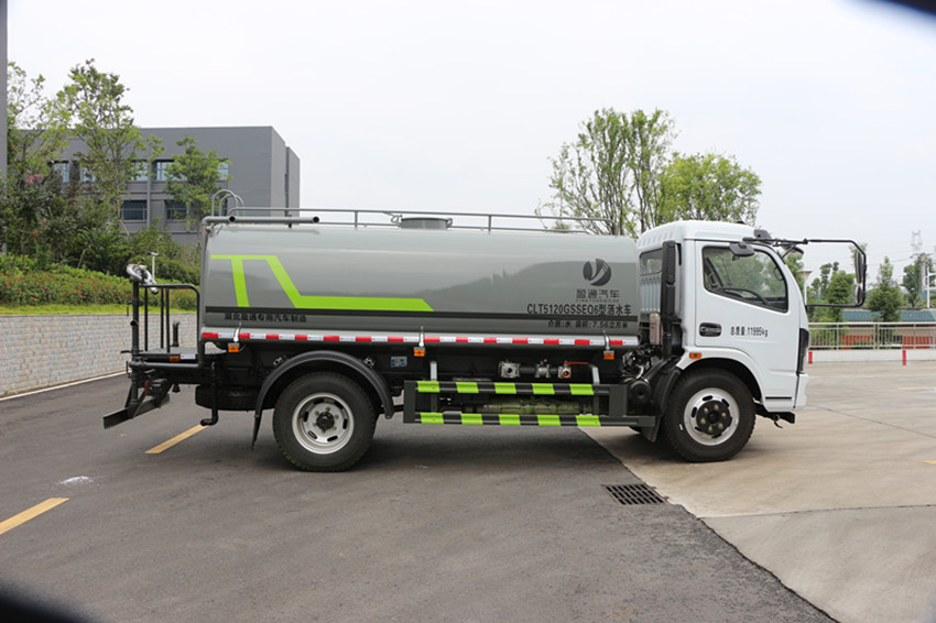 東風9方灑水車 東風9方灑水車