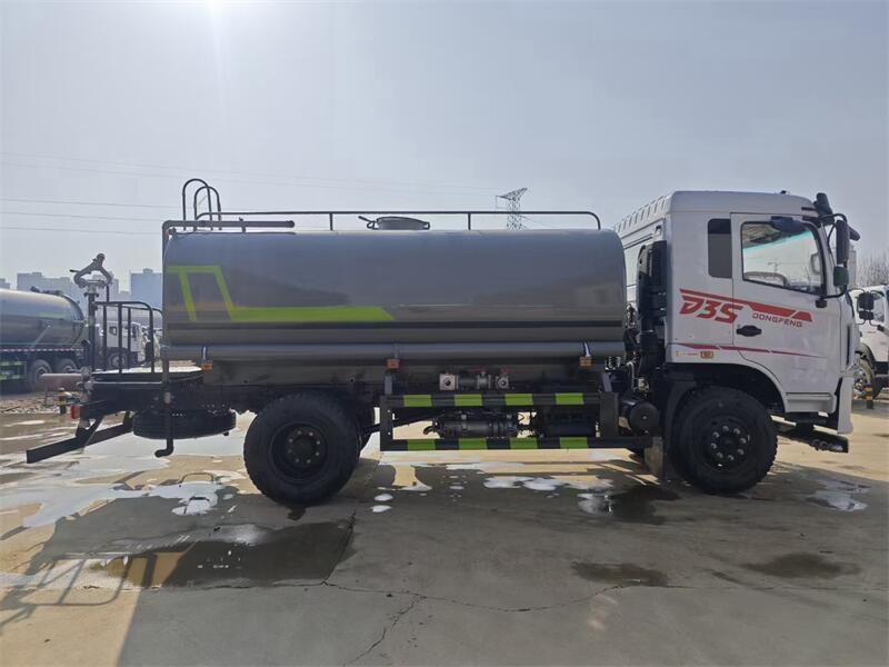 東風D3S玉柴170匹馬力灑水車產品介紹 東風D3S玉柴170匹馬力灑水車產品介紹
