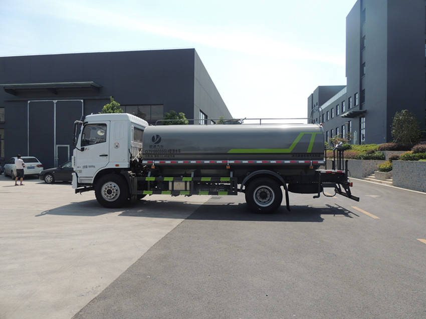 東風(fēng)華神 12 方灑水車(chē)產(chǎn)品介紹 東風(fēng)華神 12 方灑水車(chē)產(chǎn)品介紹