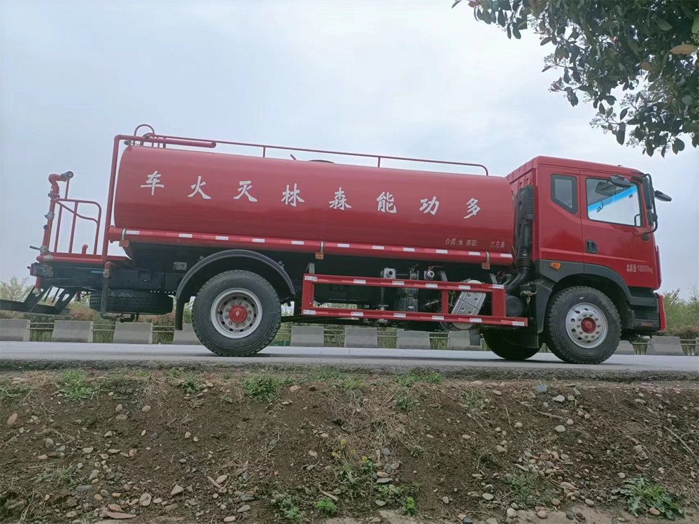 15方灑水車-東風(fēng)D9灑水車15方-湖北盈通 15方灑水車-東風(fēng)D9灑水車15方-湖北盈通