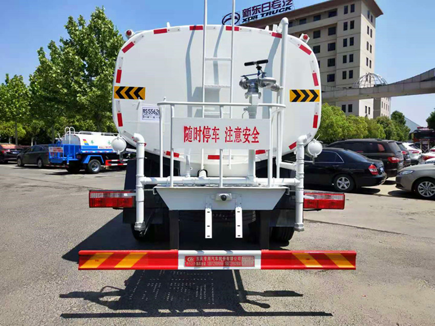 12噸D9康機(jī)230馬力灑水車-東風(fēng)D9灑水車價(jià)格-湖北盈通 12噸D9康機(jī)230馬力灑水車-東風(fēng)D9灑水車價(jià)格-湖北盈通