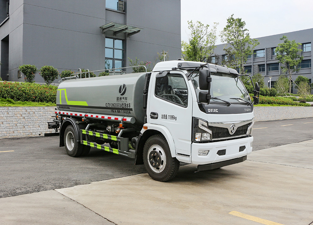 東風(fēng)福瑞卡8噸灑水車-黃牌8噸灑水車 東風(fēng)福瑞卡8噸灑水車-黃牌8噸灑水車