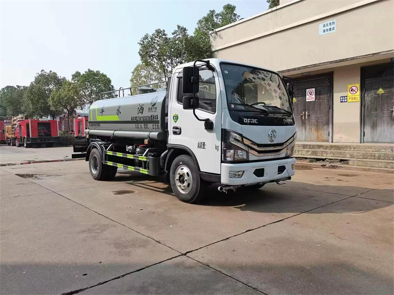 東風(fēng)5噸灑水車-東風(fēng)多利卡5噸灑水車 東風(fēng)5噸灑水車-東風(fēng)多利卡5噸灑水車