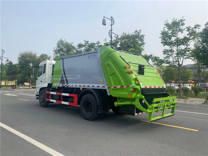 東風(fēng)天錦12方壓縮垃圾車(chē)